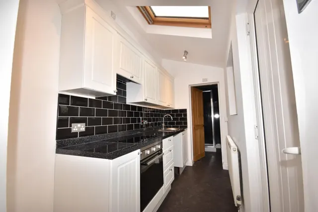 Photo 2 — Thomas Street, Sleaford, NG34