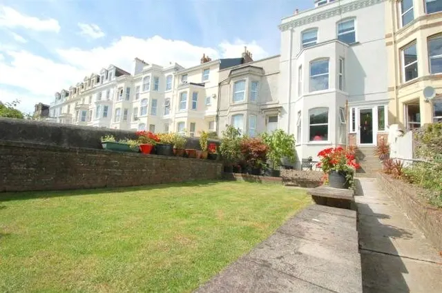 Albert Road, Plymouth, PL2