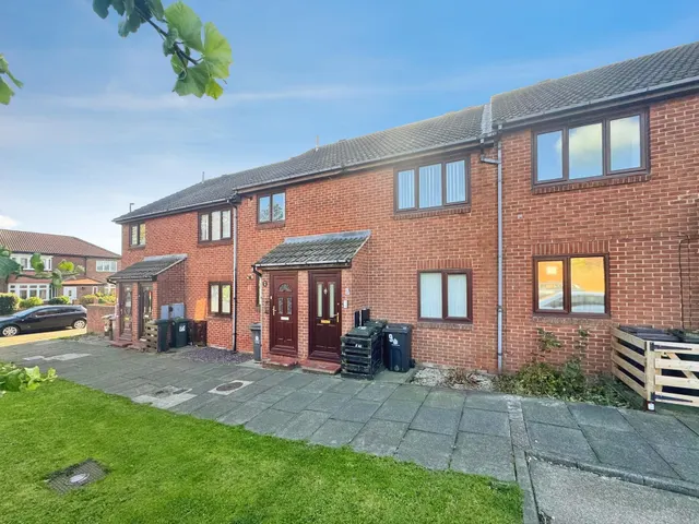 Appleby Court, North Shields, NE29, photo 1