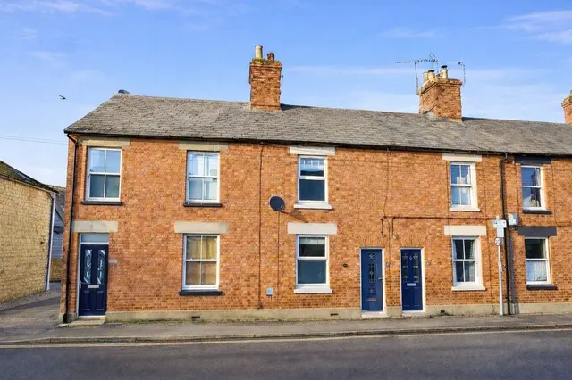 East Street, Thame, photo 1