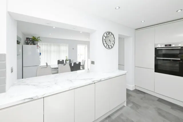 Rainer Close, Waltham Cross, EN8, photo 3