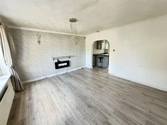 Grange Park, Kirk Sandall, DN3, photo 2