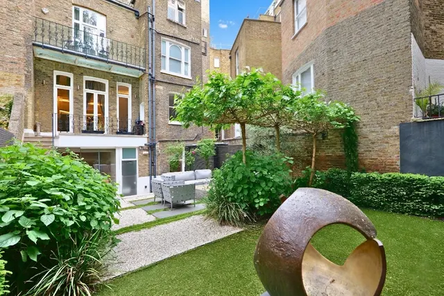Lexham Gardens, Kensington, W8, photo 2