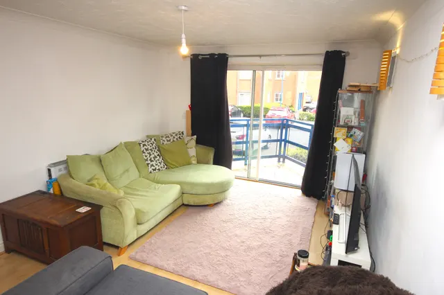 Photo 3 — Mountbatten Close, Preston, Lancashire, PR2 2XB