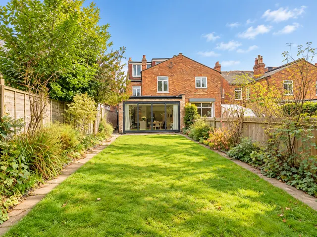 Cranhurst Road, London, NW2, photo 3