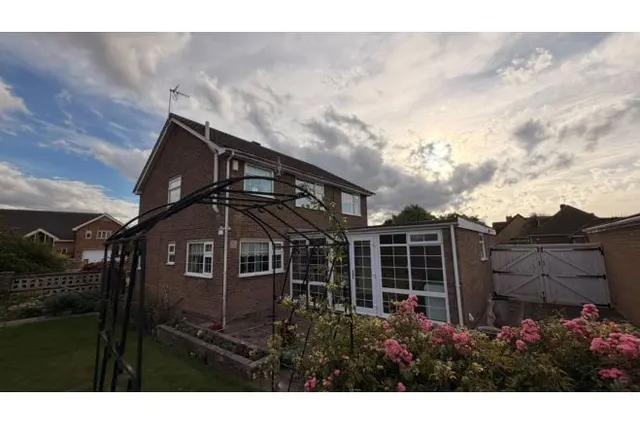 Lilburn Drive, Spalding, PE11, photo 3