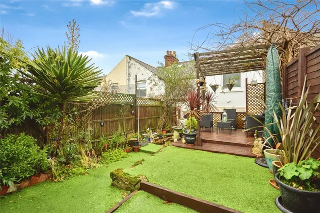 Hunnyhill, Newport, PO30, photo 3
