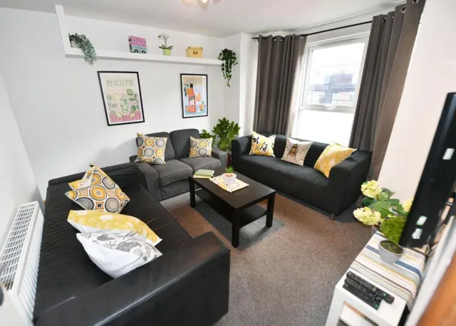 Davenport Avenue, Withington, M20, photo 1