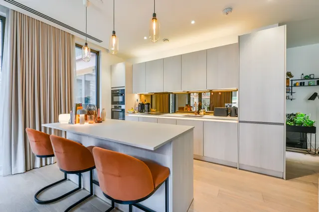 Photo 2 — Flat 20, Brick Apartments, 7D Woodfield Road, London