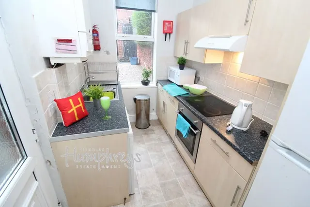 Crookes, S10, photo 1