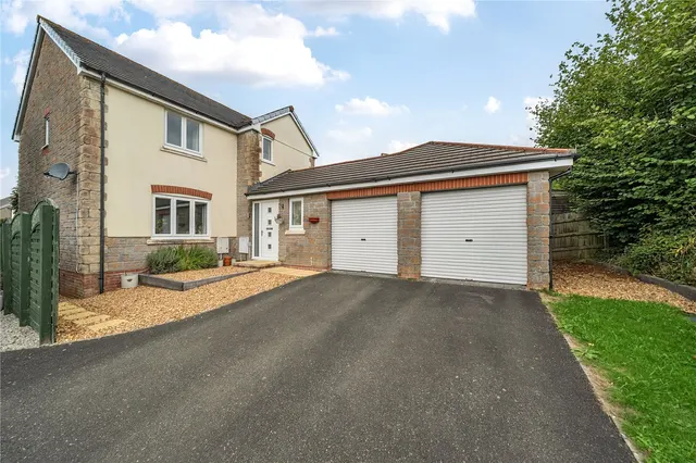 Retallick Meadows, St. Austell, PL25, photo 1