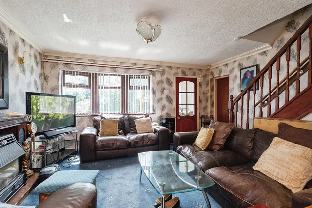 Photo 3 — Culcheth Lane, Manchester, Lancashire, M40