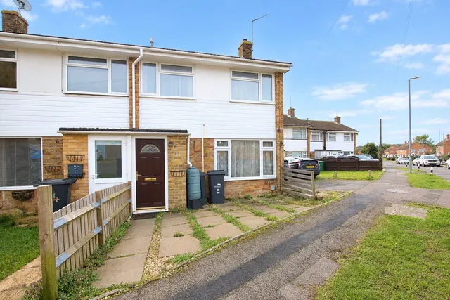 Swan Road, Hailsham, BN27, photo 1