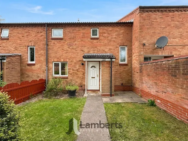 196 Exhall Close, Redditch, photo 1