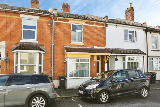 Priory Road, Gosport, photo 1