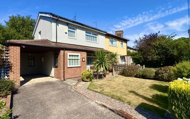 Eskdale Avenue, St Helens, photo 1