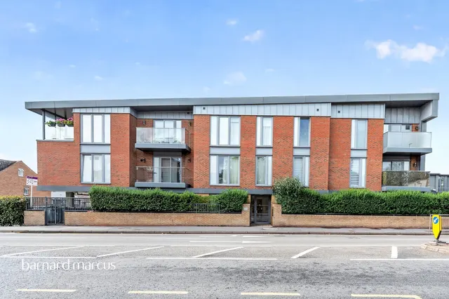 East Street, Epsom, KT17, photo 2