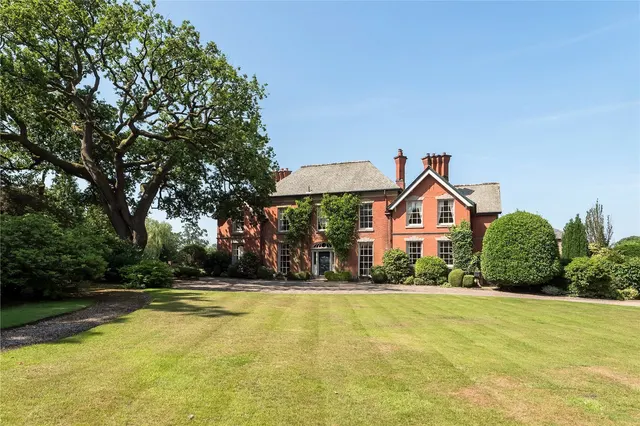 Leek Old Road, Sutton, SK11, photo 1
