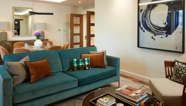 London, SW7, photo 1