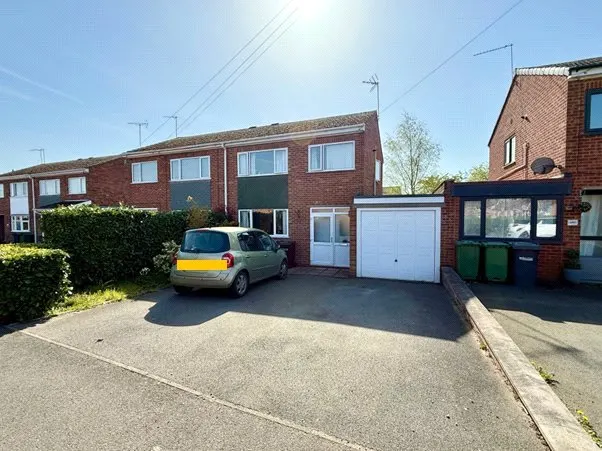 Redstone Lane, Stourport-on-Severn, Worcestershire, DY13 0JQ, photo 1