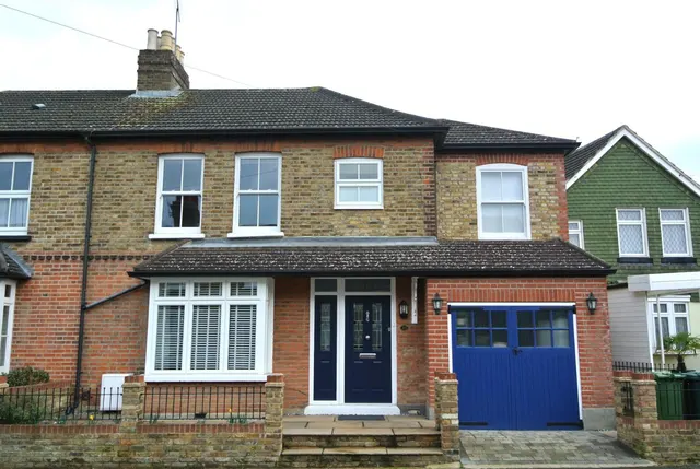 Princes Road, Ashford, Surrey, TW15 2LT, photo 1