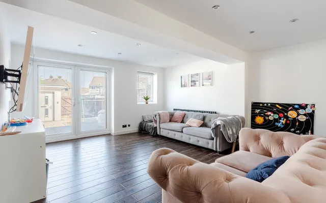 The Meads, Downend, BS16, photo 2