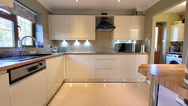 Thornemead, Werrington, photo 3
