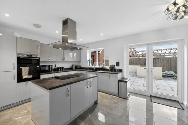 Wharford Lane, Runcorn, WA7, photo 2