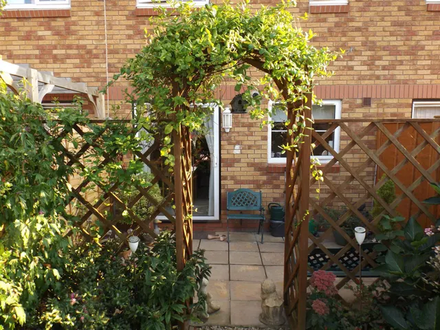 Chichester Close, Belmont, HR2, photo 2