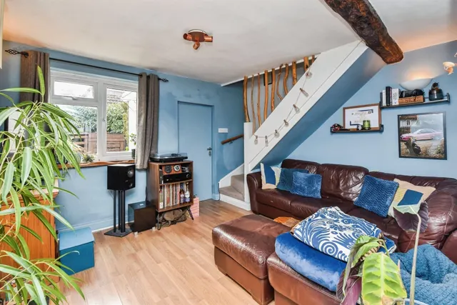 Warminster Road, Westbury, photo 1