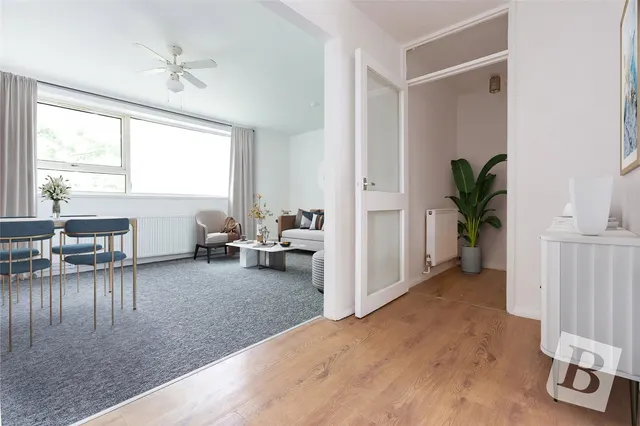 Canfield Road, Rainham, RM13, photo 2