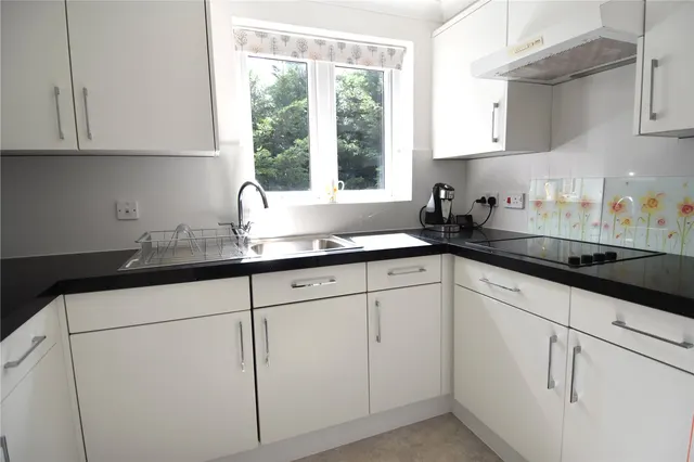 Photo 2 — Tower Hill, Droitwich, Worcestershire, WR9 8AF