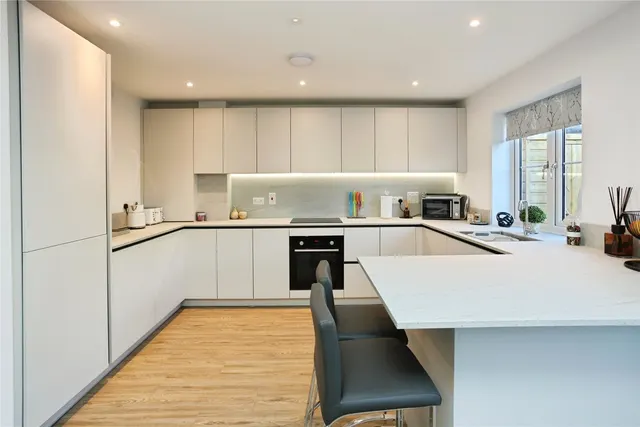 Hillbury Field, Ticehurst, TN5, photo 2