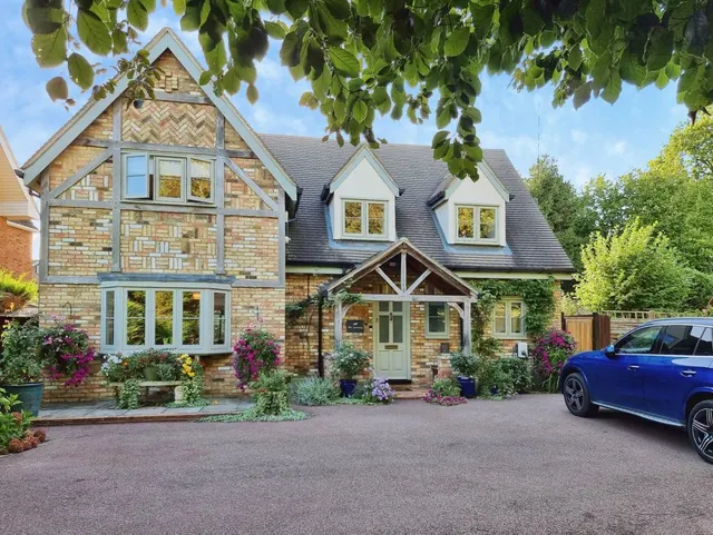 4 bedroom house, Clophill, MK45