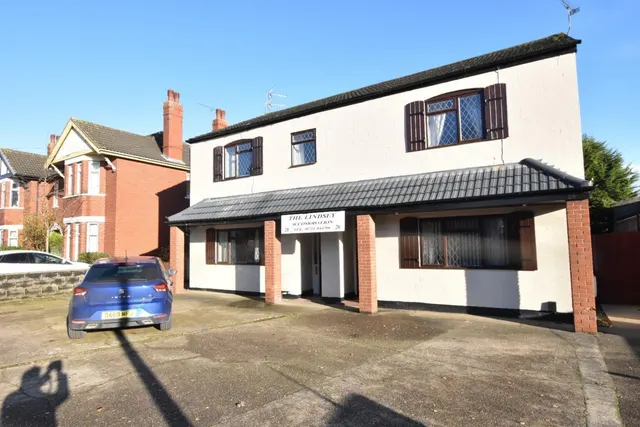 Normanby Road, Scunthorpe, photo 1