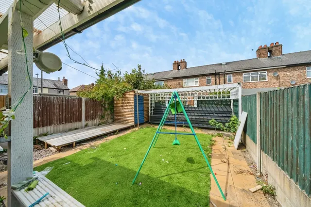 Photo 3 — Broadbent Avenue, WARRINGTON, Cheshire, WA4