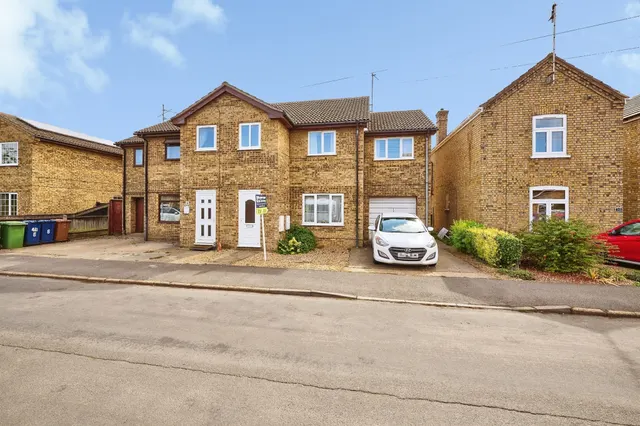 Highfield Road, March, PE15, photo 1