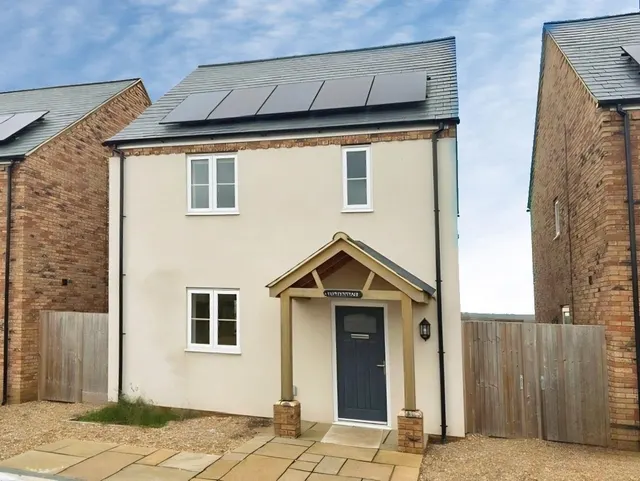 Bridge Road, Huntingdon, PE28, photo 1