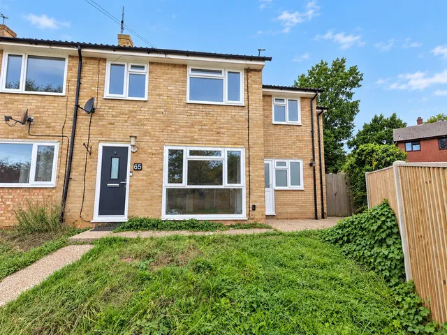 Manor End, Uckfield, TN22 1DN, photo 1