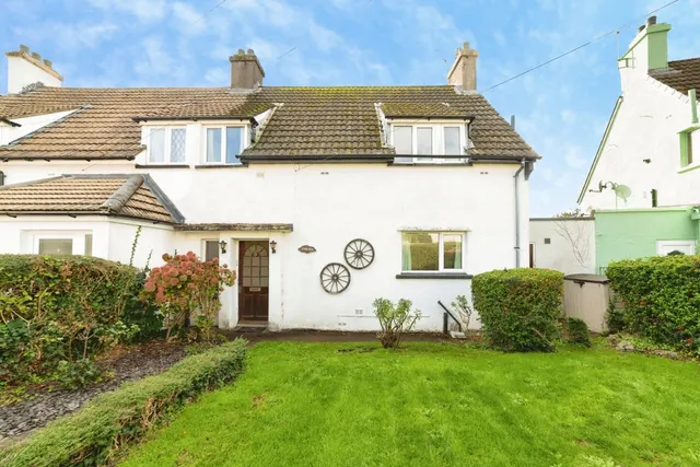 The Glebe, Tenby, SA70, photo 1