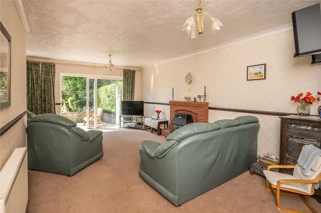 Photo 3 — Wildmoor Lane, Catshill, Bromsgrove, Worcestershire, B61 0PA