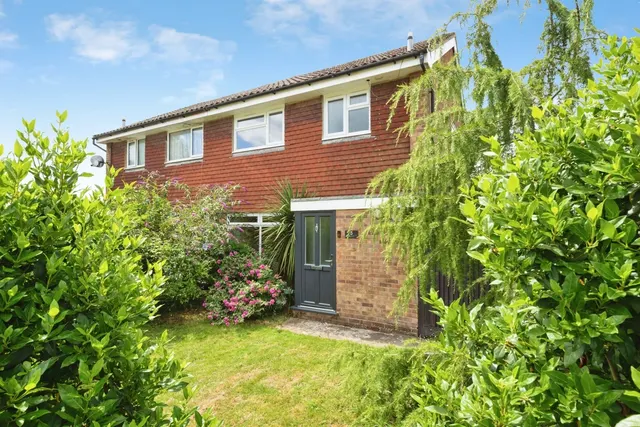 Ridgeway, Hurst Green, TN19, photo 1
