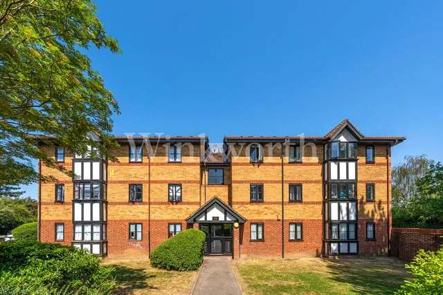 Woodvale Way, London, NW11, photo 1