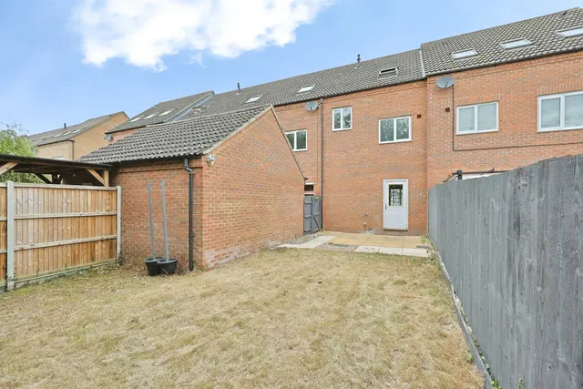 Photo 3 — Swan Road, Dereham