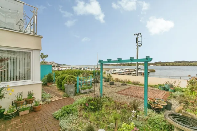 Hen Gei Llechi, Y Felinheli, LL56, photo 1