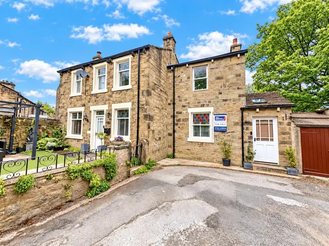 Upper School Street, Steeton, BD20, photo 1