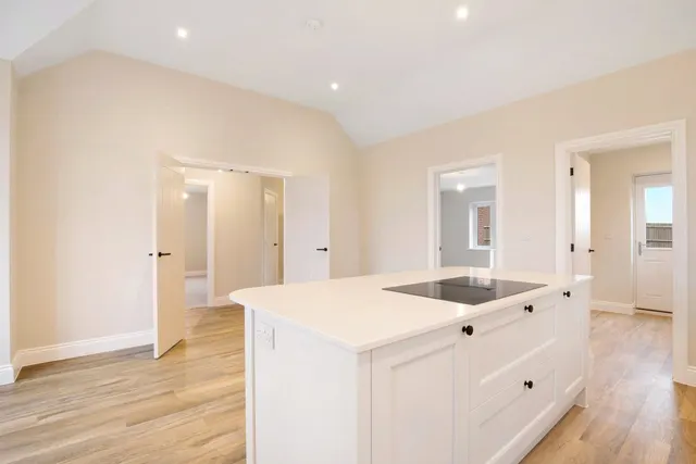 Dawes Lane, West Mersea, CO5, photo 2