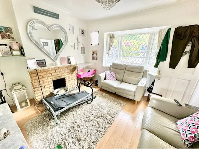 Photo 2 — Herbert Road, High Wycombe HP13 7HL