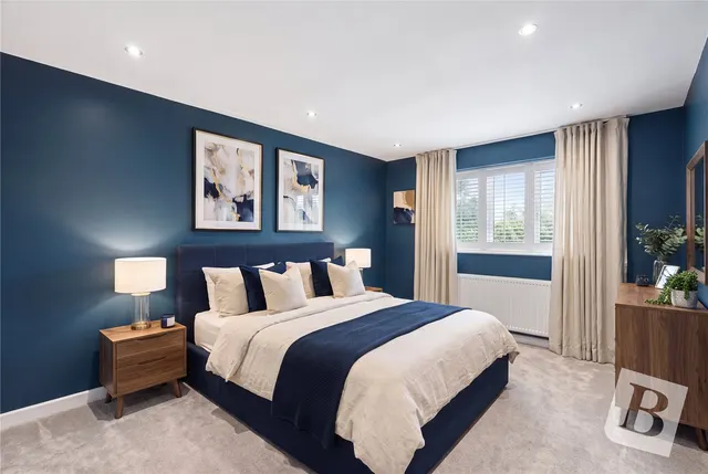 Dury Falls Close, Hornchurch, RM11, photo 1