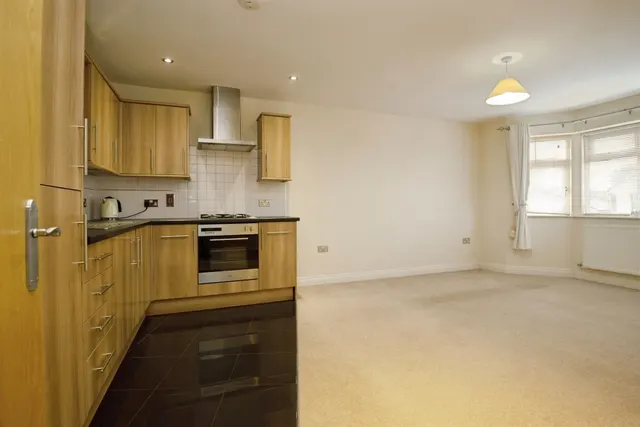 Groveland Road, Cardiff, CF14, photo 3